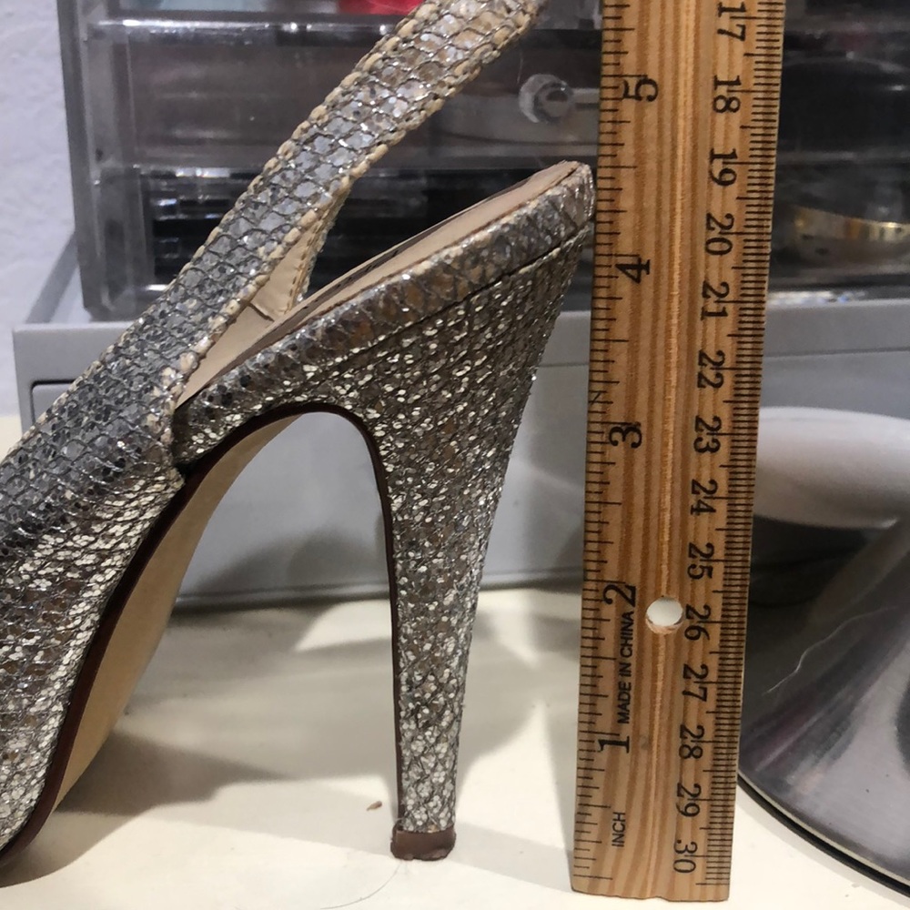 Silver heels - Picture 6 of 6